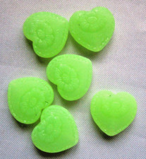 6   URANGLAS Perlen   HERZ -