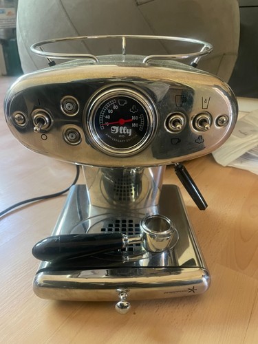 Illy anniversary - illy,