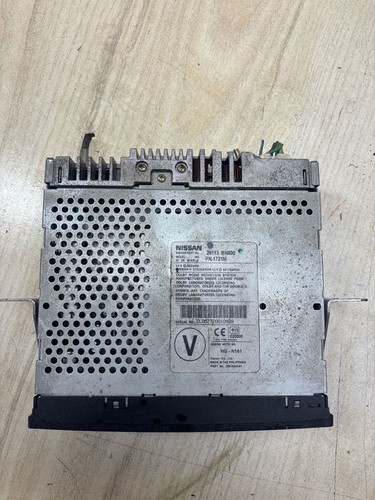 Nissan almera tino - 2001, radio