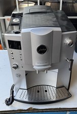 Jura Impressa E85 Kaffeevollautomat defekt Ersatzteilspender