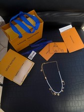 Louis Vuitton Blooming Pearls