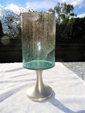 70er Jahre Windlicht aus Eis-Glas grün braun mit Metall-Fuß matt