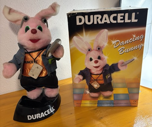 Duracell dancing bunny - dancing,