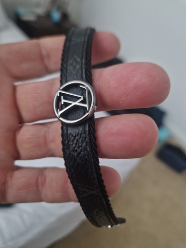 Louis vuitton loop it - vuitton,