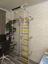 JEFLEX Kinder Sprossenwand mit verstellbarer Klimmzugstange fürs Kinderzimmer