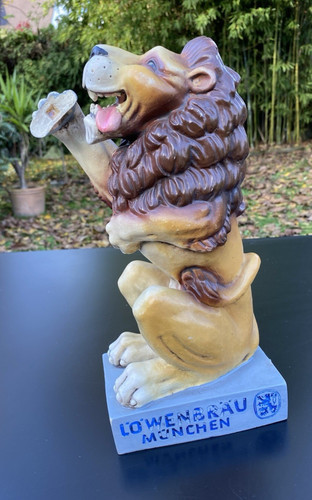 Werbefigur löwenbräu - werbefigur,