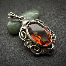 Jugendstil Anhänger 835