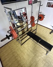Homegym Auflösung: Hantelbank, Butterflymaschine, Boxsack, Langhantelstangen etc