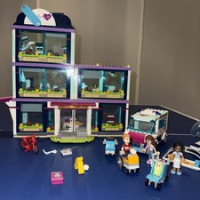 LEGO Friends 41318 Heartlake