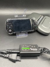 Sony PSP 1004 Konsole / Handheld - Piano Black / Schwarz + a lot Extras