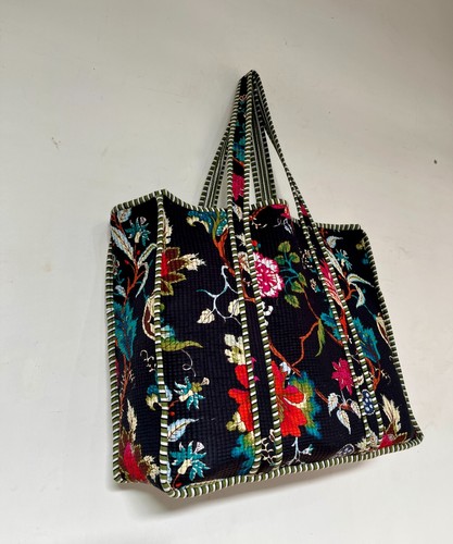 Indian schwarz blumenmuster - schwarz,