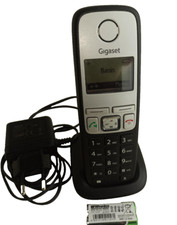 Gigaset A400 Schnurloses Telefon mit Ladeschale und Akkus Schwarz sehr gut