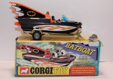 CORGI TOYS 107 BATMAN BATBOAT