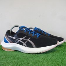 Asics Turnschuhe Größe 7