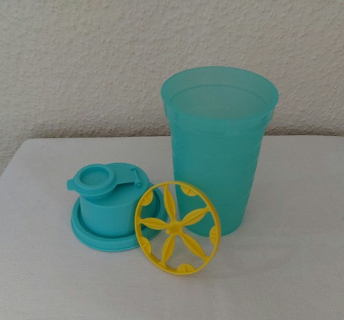 Tupperware shake 250ml - tupperware,