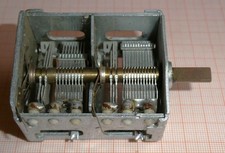 AM Drehkondensator mit 1:3 Getriebe und AM+FM Drehko,  vor ca. 1970,  intakt