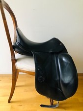 Hennig Dressursattel NZT Monoblatt