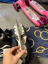 Eishockey Schlittschuhe Easton Größe 8