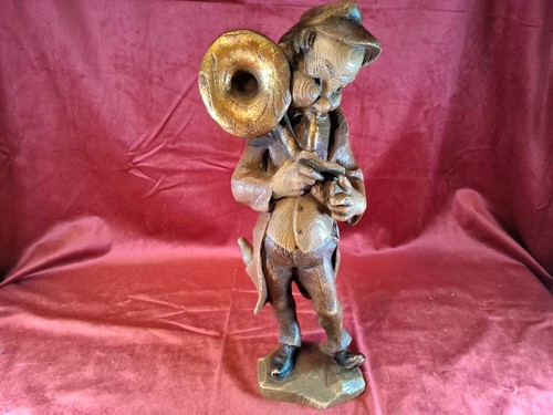 Alte geschnitzte holzfigur - alte,