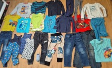 23 teiliges Kleiderpaket