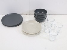 Koziol Club Göteborg Geschirrset, 15-teilig, nature ash grey / nature leaf green