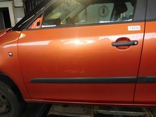 Tür Türrohling vorn links