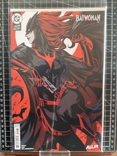 Batwoman 1 double cover - batwoman,