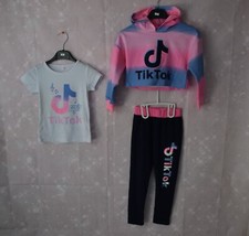 Mädchen Trainingsanzug NEU