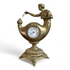Empire Stil Tischuhr