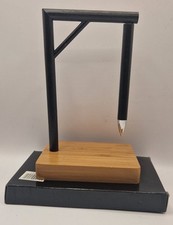 Gadget Stiftehalter Galgen –