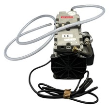 Zahnarzt Trockenabsaugung