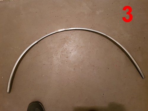 Radlaufchrom vorne links - links, +