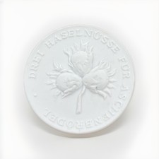 Relief-Teller „Drei