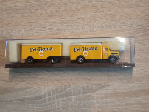 Brekina 72202 man - man, f8