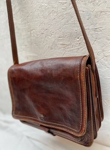 The bridge leder - the,
