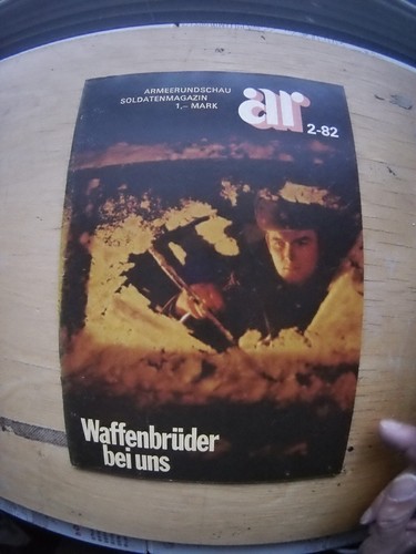 Armeerundschau 1982 4 - 3/1982,