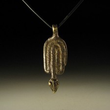 83505) Bronze Anhänger Gan