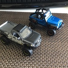 Maisto 1:50 Ford F150 Xl/ Maisto 1:35 Jeep Wrangler Rubicon / Die Cast ??