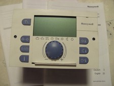 Honeywell-Heizungsrregler SDC 9-21 PM, (auch Fernheizungsregler DHC) V3.0