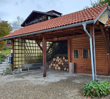 Carport in robuster Holzkonstruktion, Flachdach/Pultdach, freistehend