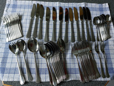 Besteck von Wirths 18/10 Solingen für 12 Personen etc.