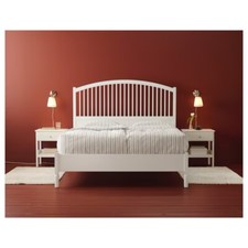 Ikea Bettgestell + passender Lattenrost: „TYSSEDAL“, weiß, 180x200cm