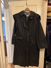 Vintage Trench coat Outback