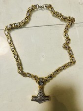 Wolfskette Mit Vergoldeten