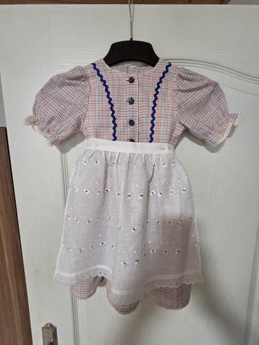 Handgenähtes puppenkleid - handgenähtes, puppenkleid/