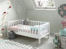 Juniorbett mit umrandung x - 70,