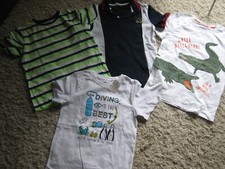 4 Bekleidungspaket  T-Shirts