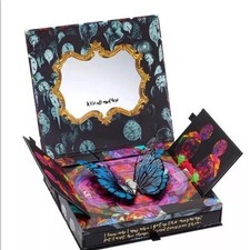 Urban Decay "Alice Through the