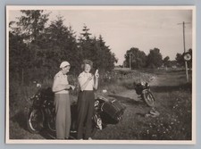 Frauen auf reise mit bmw - frauen,