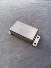 Vintage guitar/bass bridge